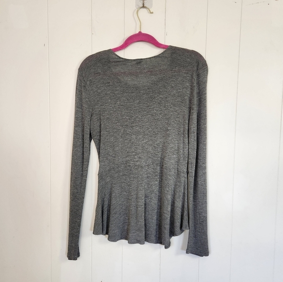 Aritzia Wilfred Gray Long Sleeve Top T-Shirt Gray Soft Flowy Minimalist Capsule - Picture 2 of 6